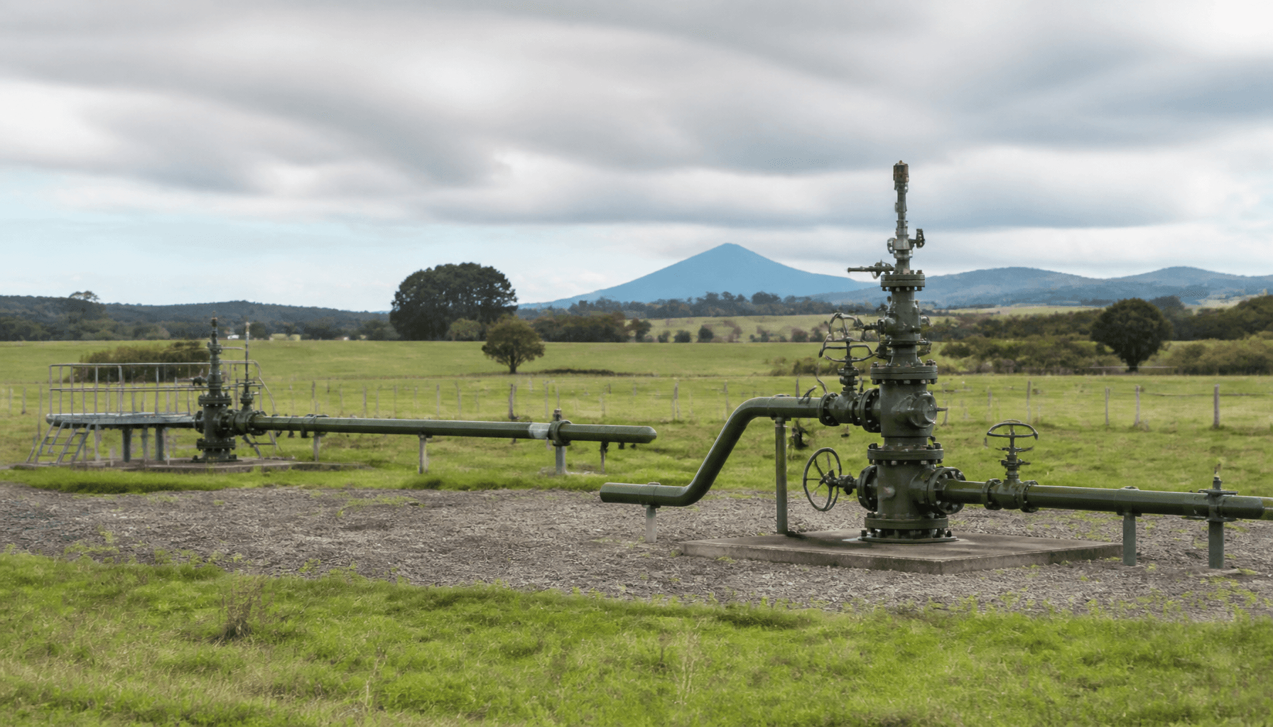 Onshore Taranaki wellsite infrastructure among green paddocks